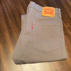 Men’s 513 Levi’s